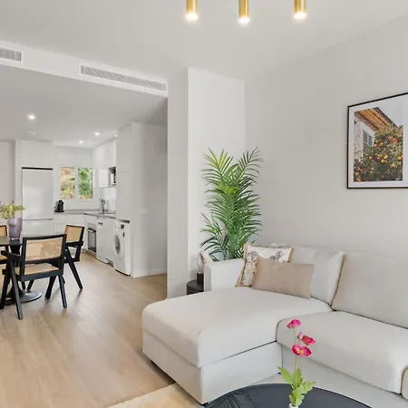 W4 Private Pool - Luxury Style Apartment